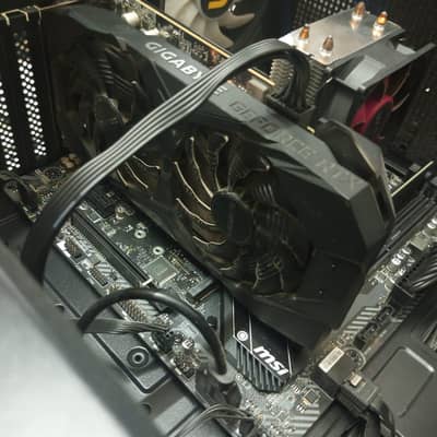 Gigabyte RTX 2060 (Read Description)