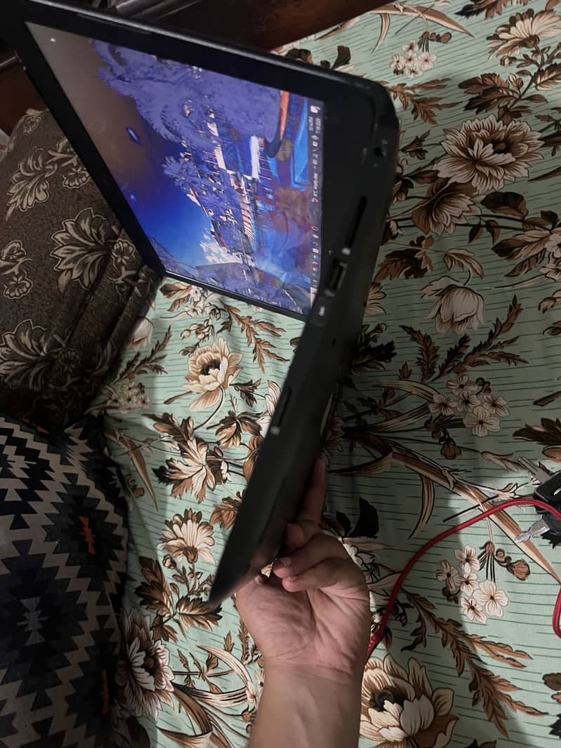 Laptop 2