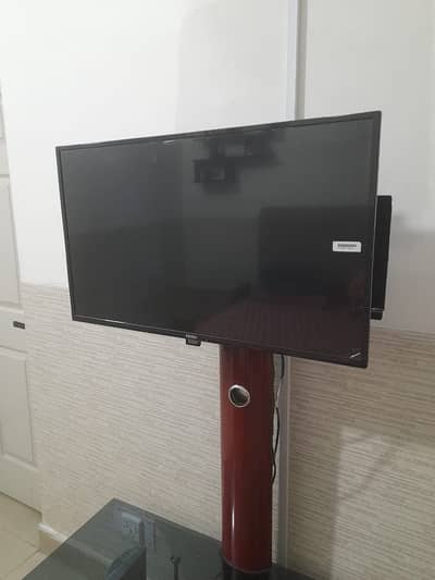 Urgent sale of LED in brand new condition