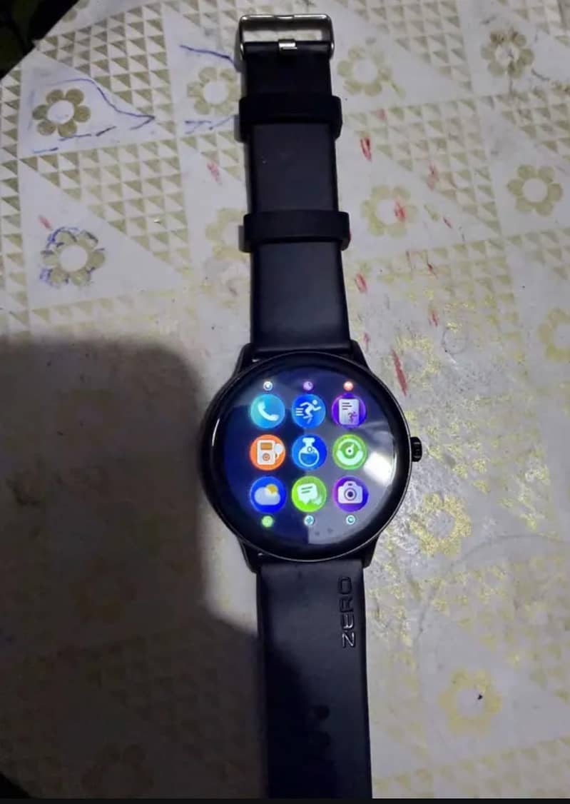 zero luna smartwatch 1