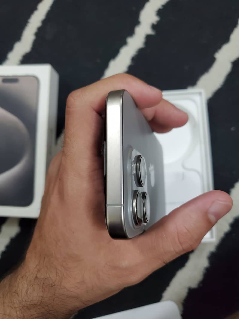 15 Pro 1