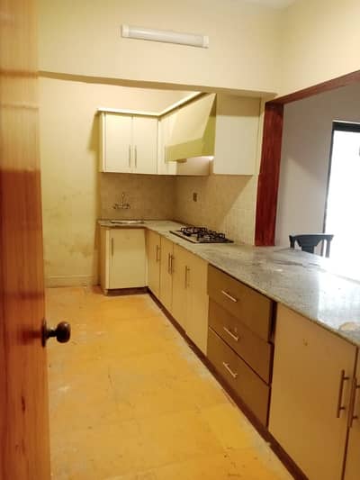600 Sq Yards Owner Built One Unit Corner Bungalow West Open 600 Sq Yards Owner Built One Unit Corner Bungalow West Open