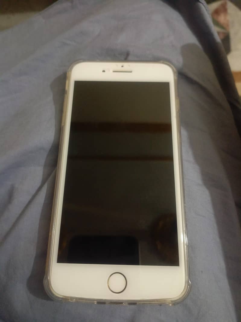 Apple iPhone 7 Plus 1