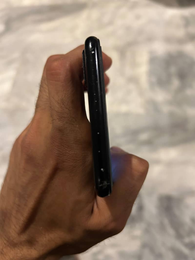 Apple iPhone 7 Plus 4