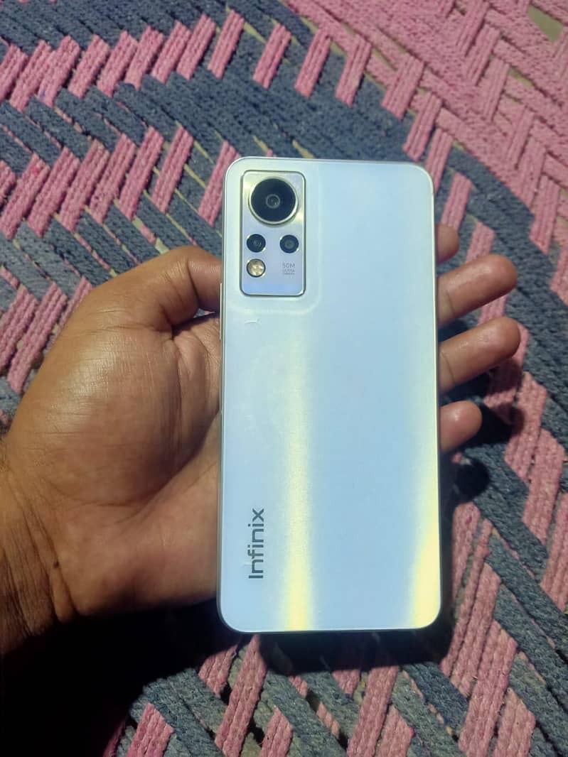 Infinix Note 11 1