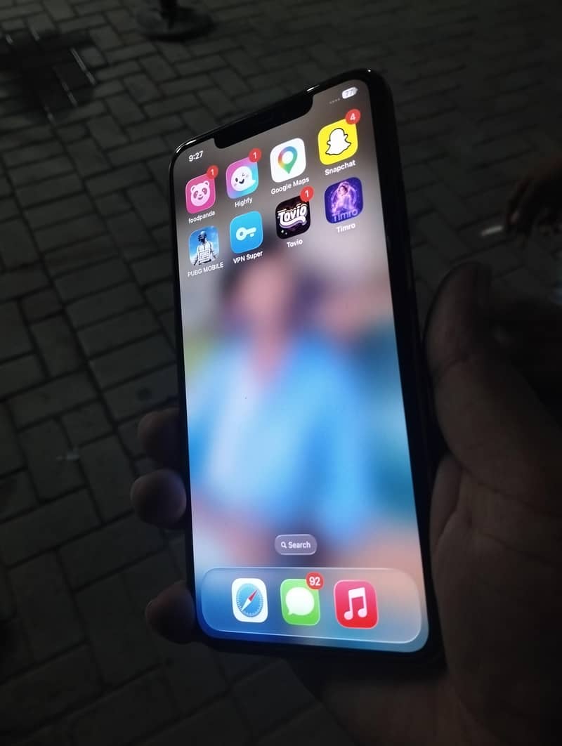 Apple iPhone 11 pro max 0