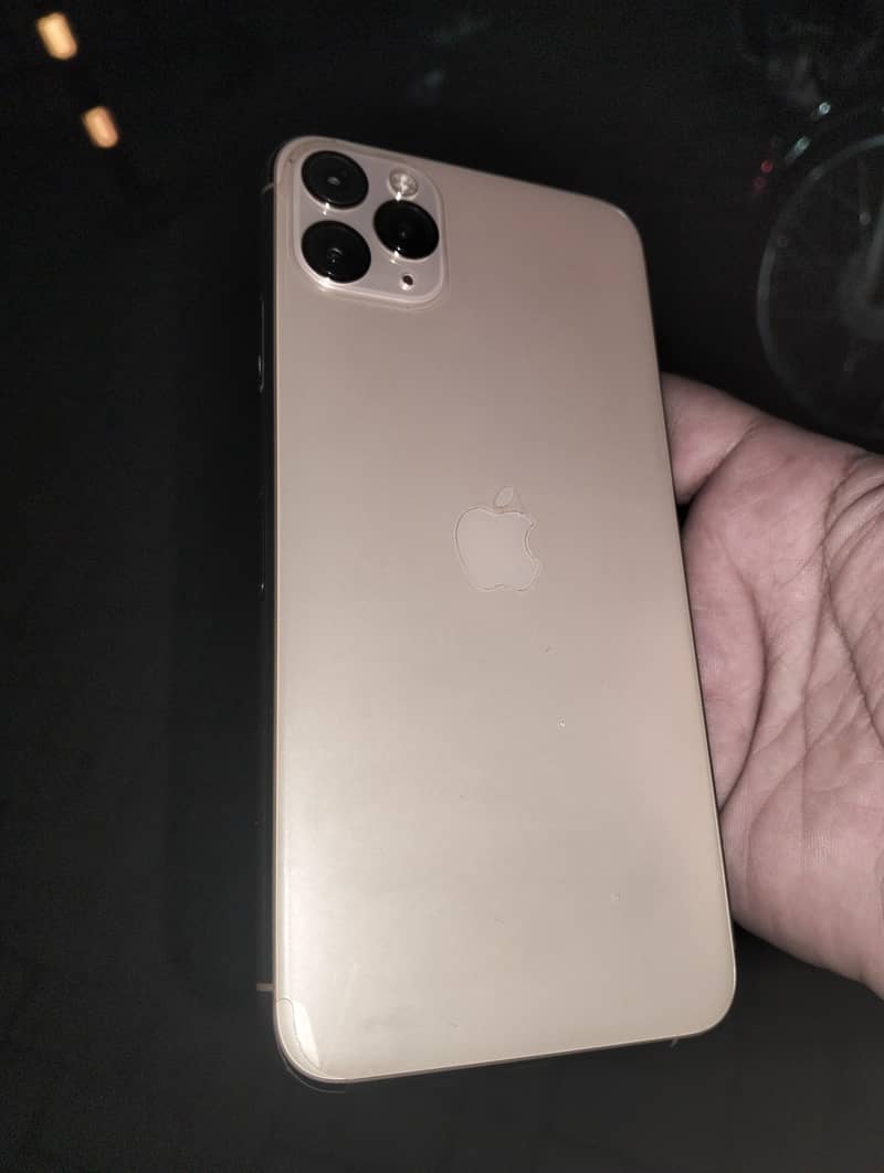 Apple iPhone 11 pro max 5