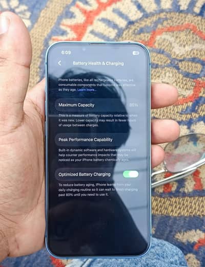 Apple iPhone 13