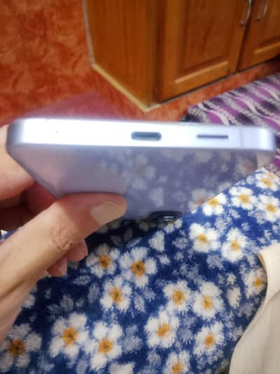Samsung Mobile A57