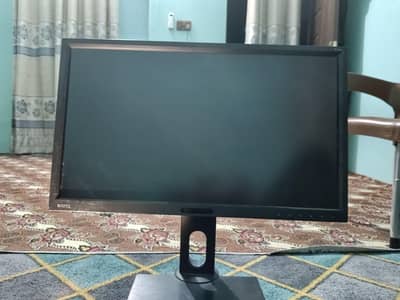 led 24 inch just like new UK import