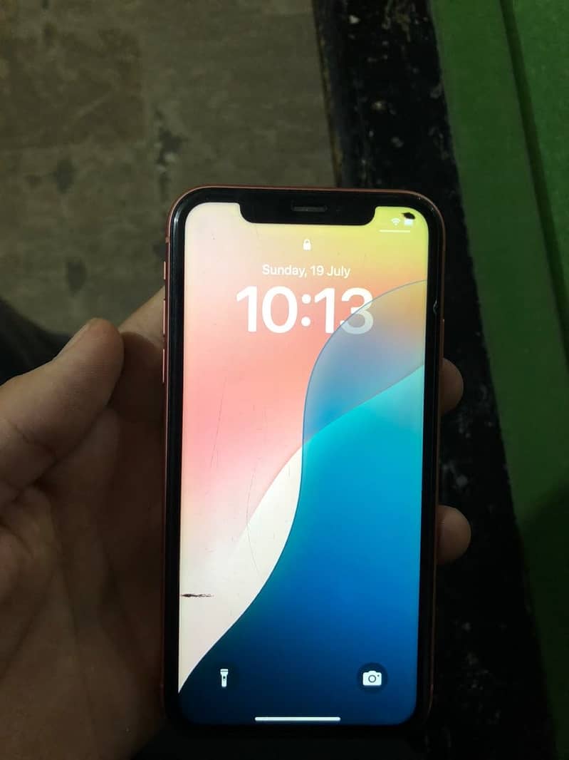 iPhone XR 5