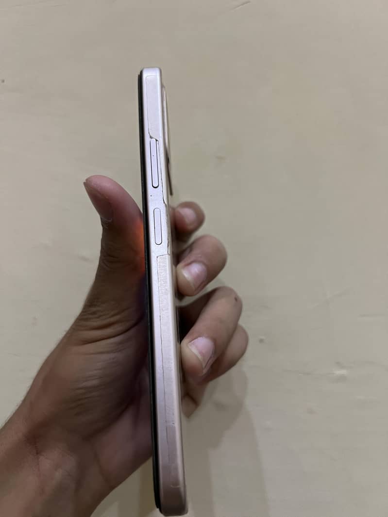OPPO A6 2