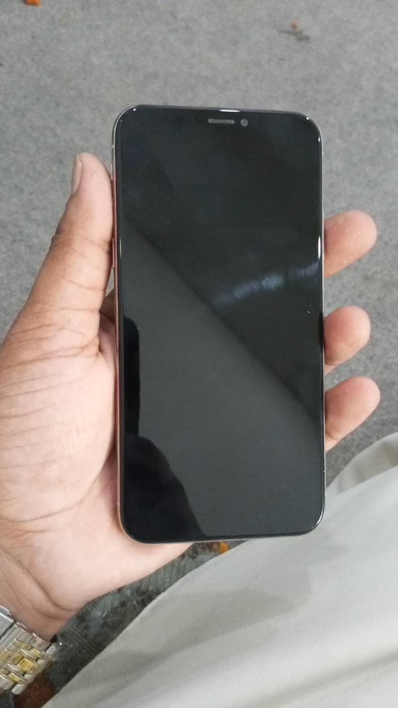 Apple iPhone X 0