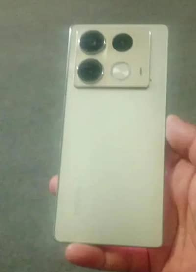 Infinix Note 40 (Exchange Possible)