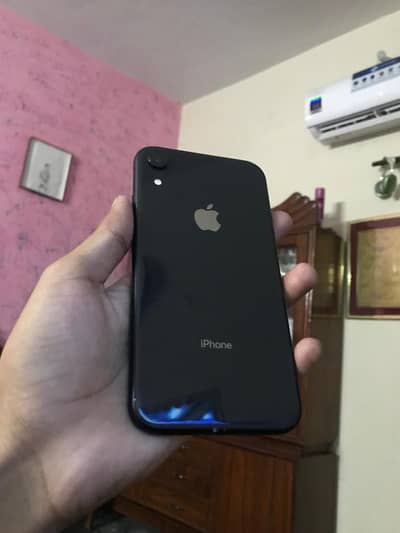 Apple iPhone XR