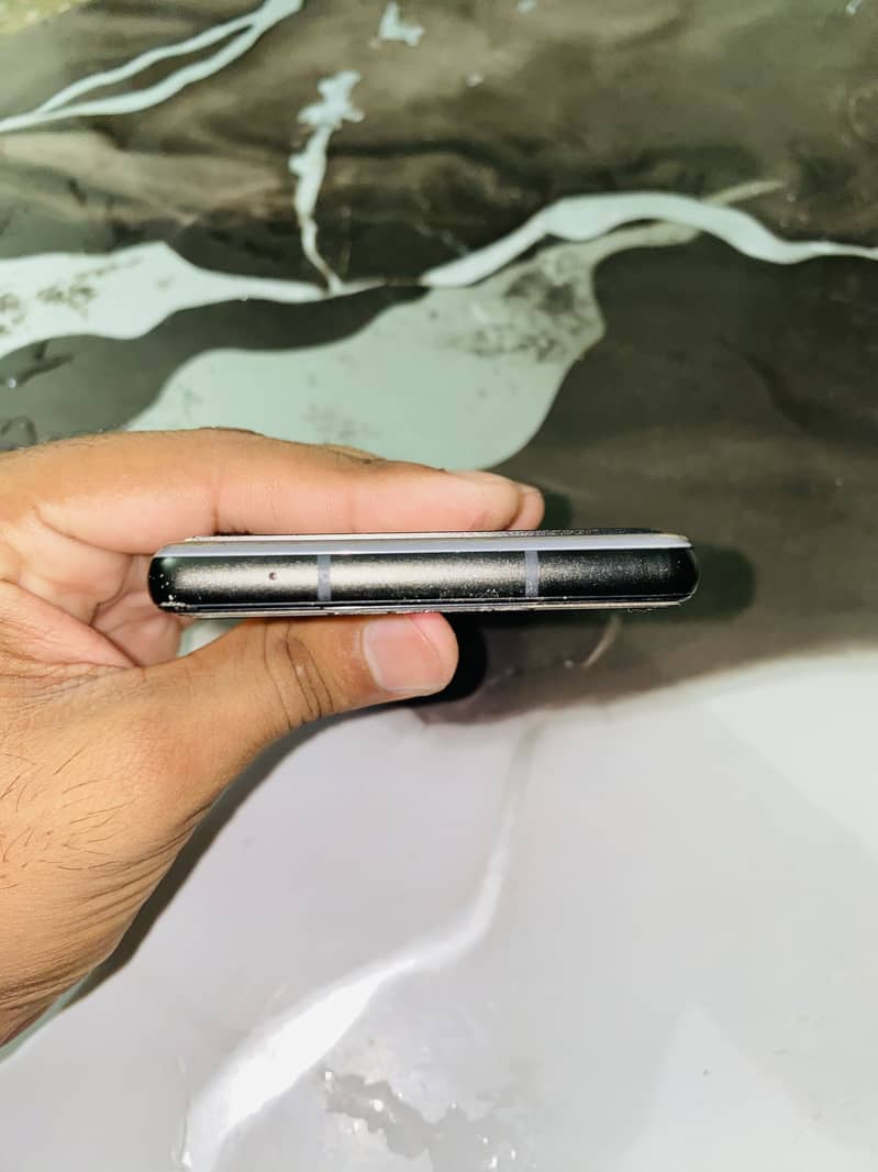 Google pixel 6a 5