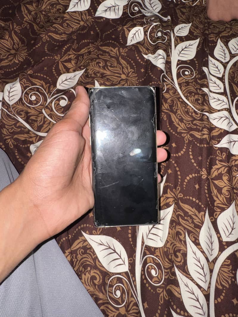 Samsung Mobile Note 10 Plus 2
