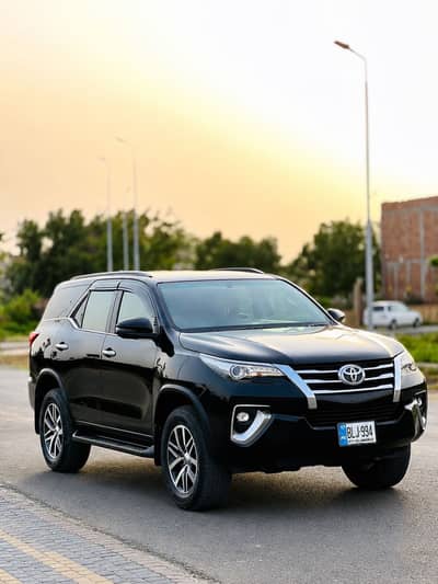 Toyota Fortuner V-2018 Model Upgraded