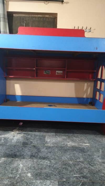 Bunker Bed