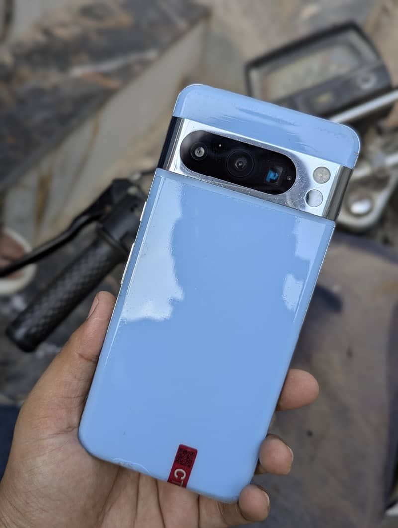 Google Pixel 8 Pro 1