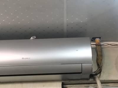 Gree 1.5Ton AC  DC inverter