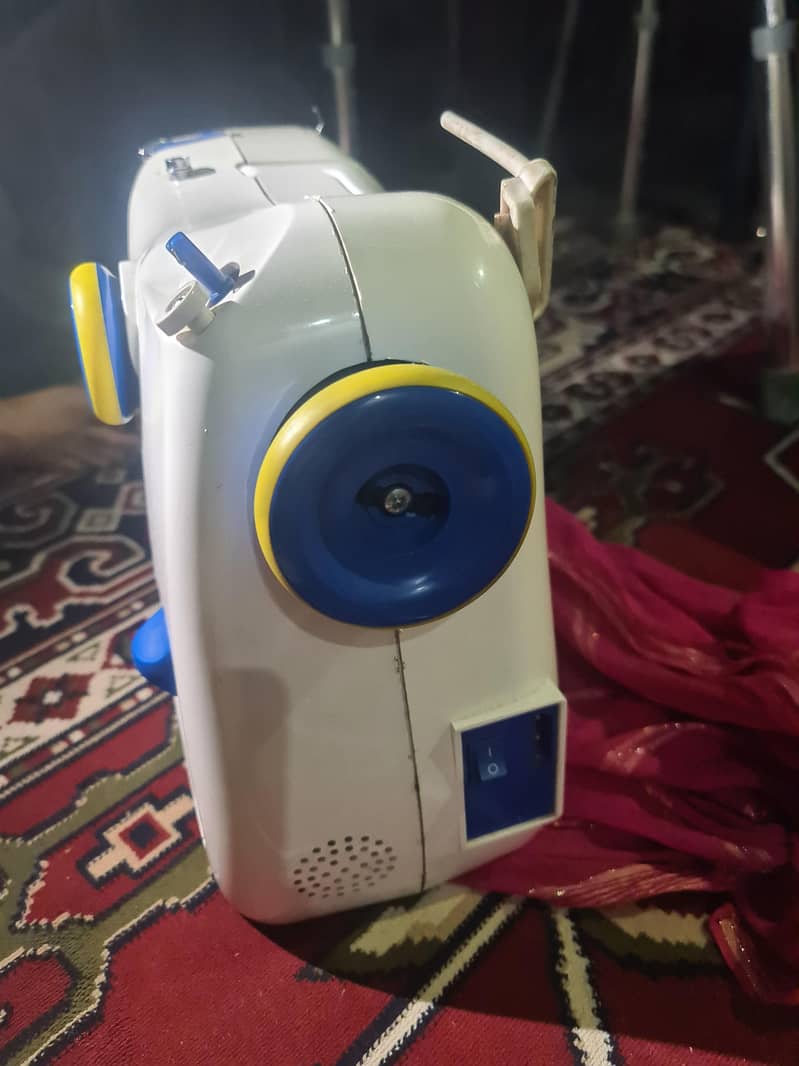sewing machine 3