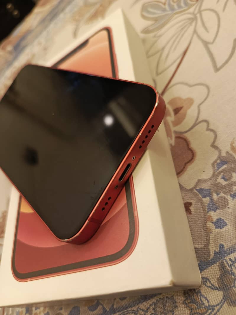 iPhone 12 6