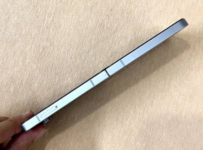 Samsung Galaxy Z Flip 6