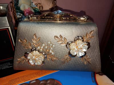 hand bags urgent sell