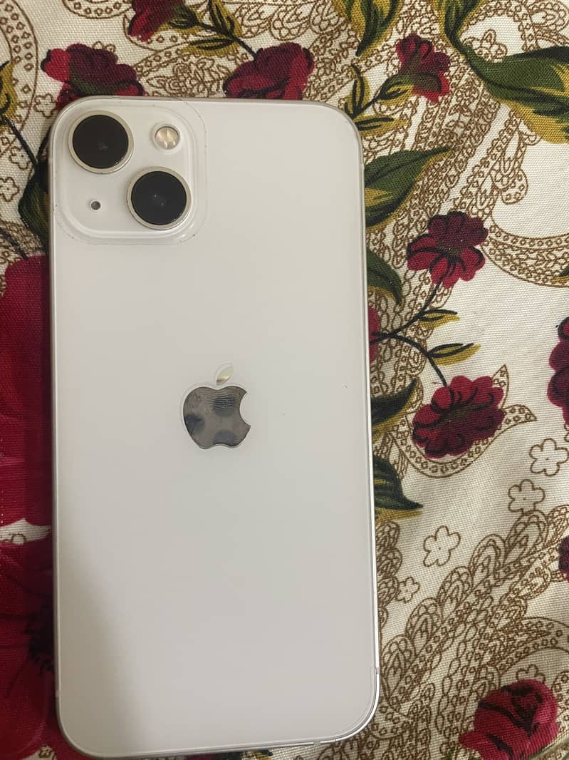 Apple iPhone 13 0