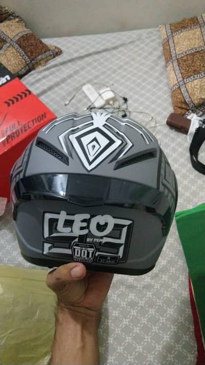 LEO helmet Dot approved