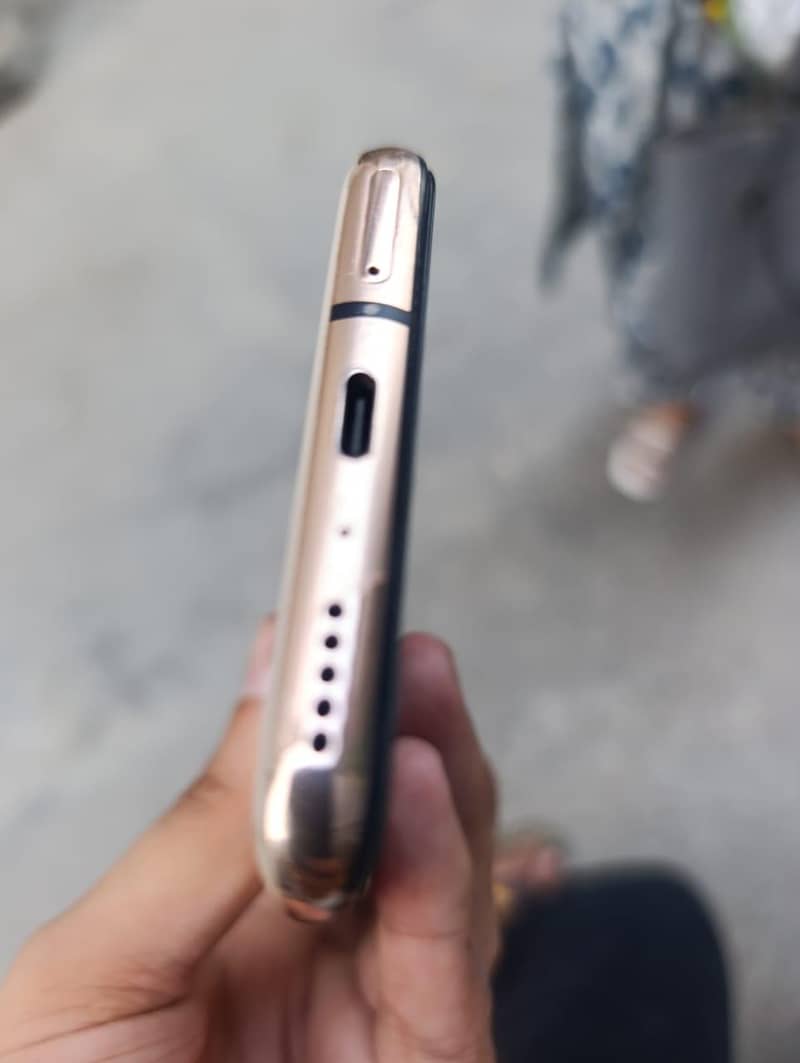 One Plus 7 Pro 3
