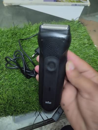 braun shaver s3 with charger