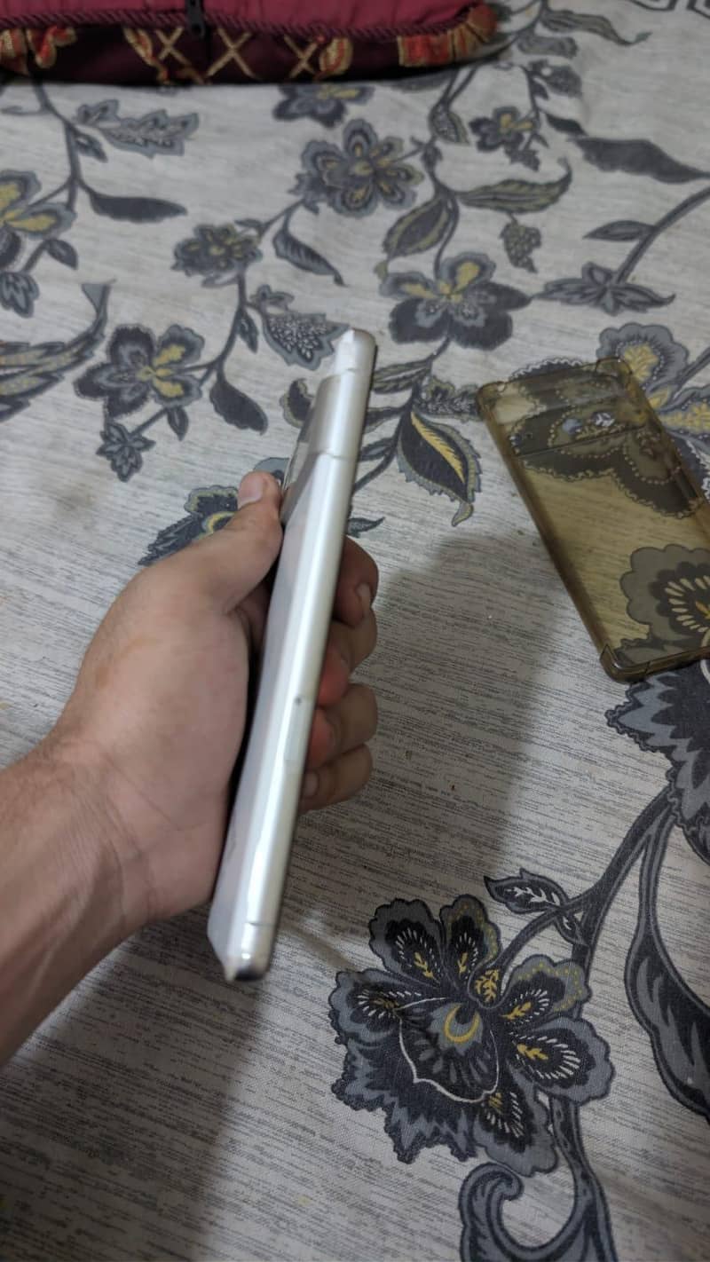 Google Pixel 7 2