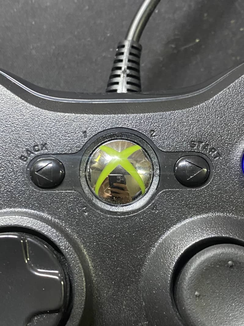 New Xbox 360 Controller 1