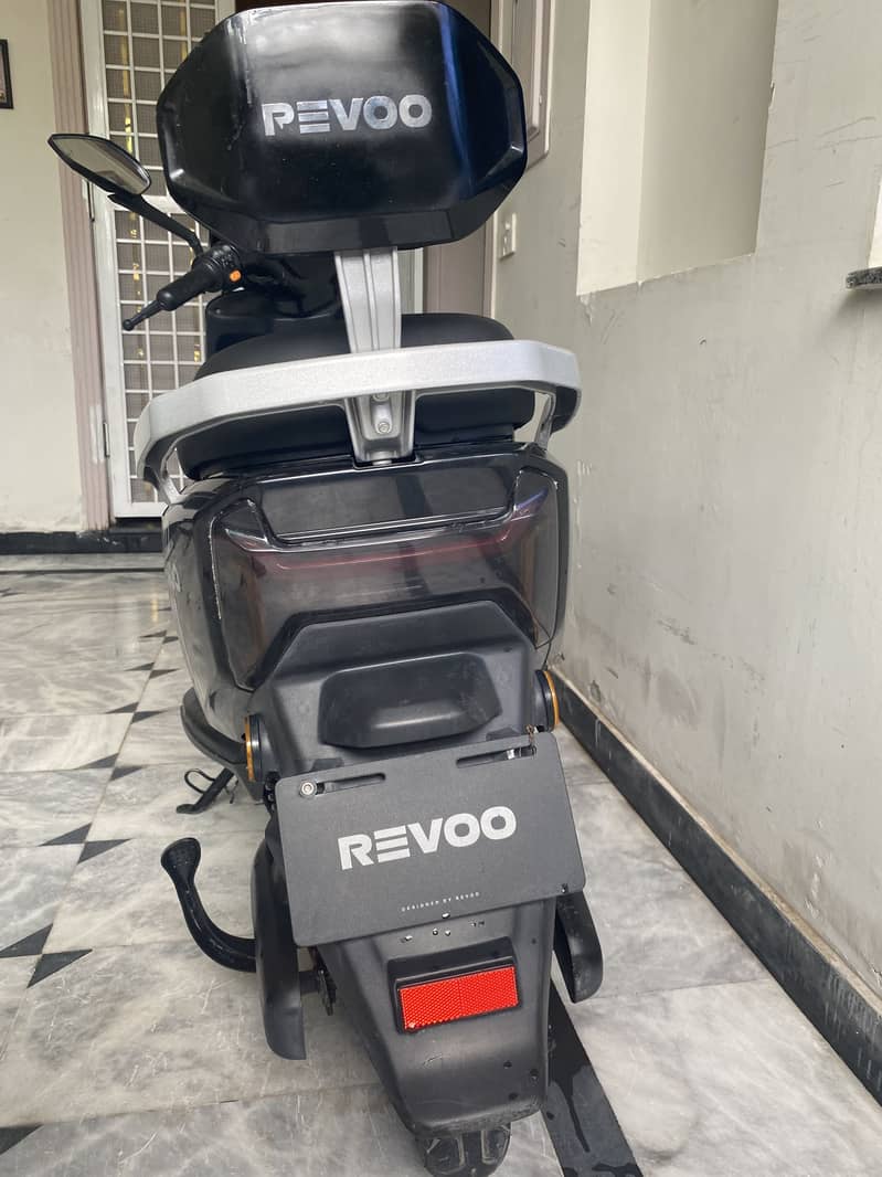 Scooti 0
