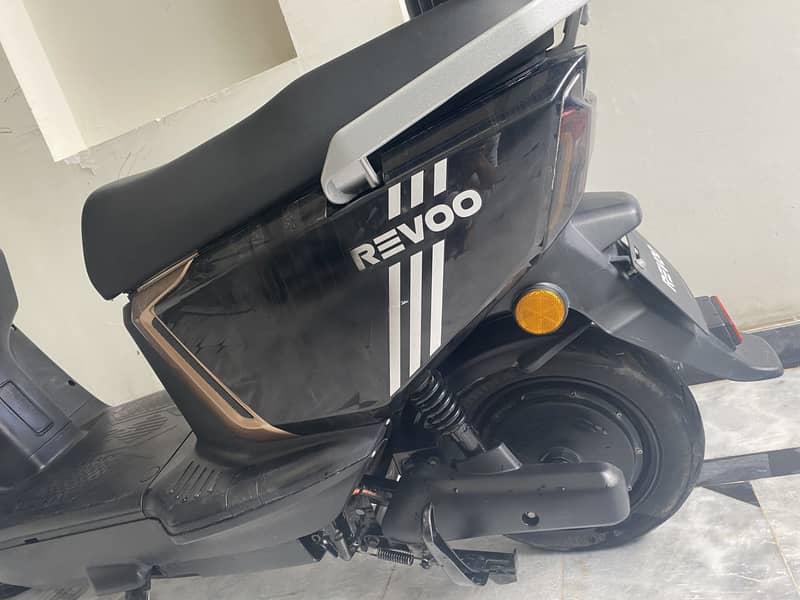 Scooti 1