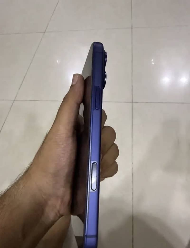 iPhone 17 pro max 1