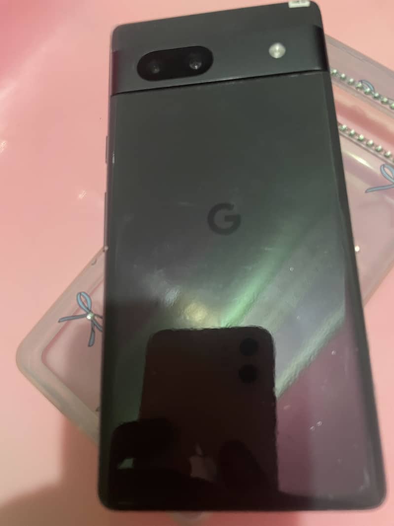 Google Pixel 7a 4