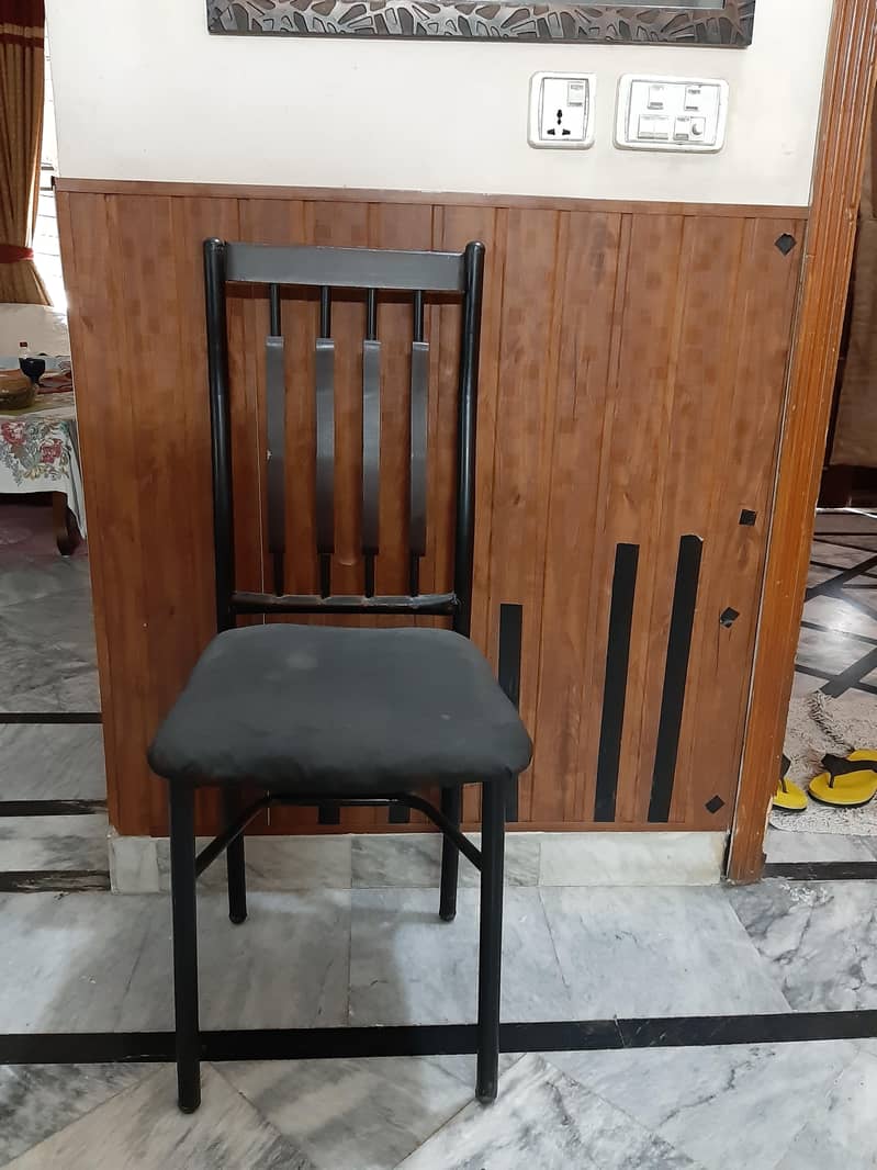 Dining table with 6 chairs 3