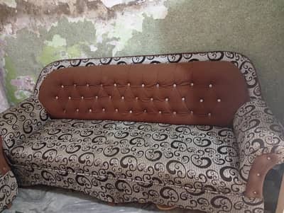 5 seater sofa set for urgent sale
