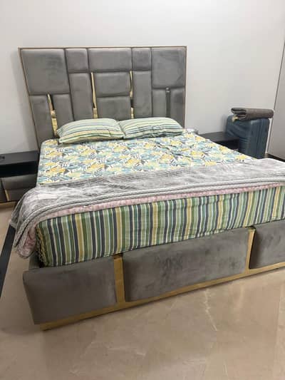 bed set, dressing table, side tables, mattress, 7 seater with coffee t