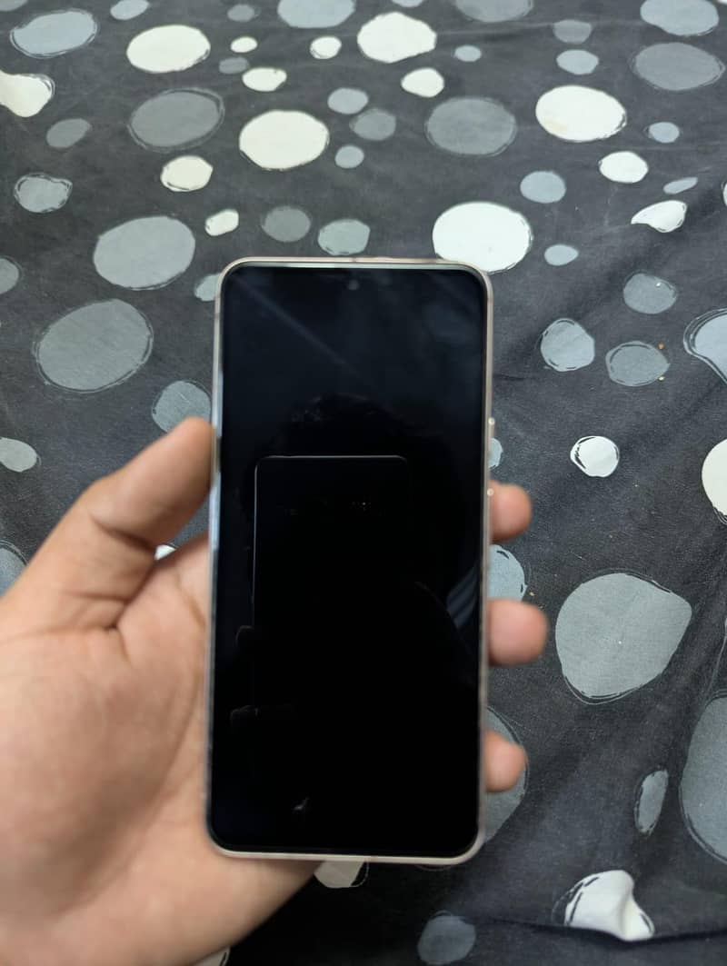 Google Pixel 8 2