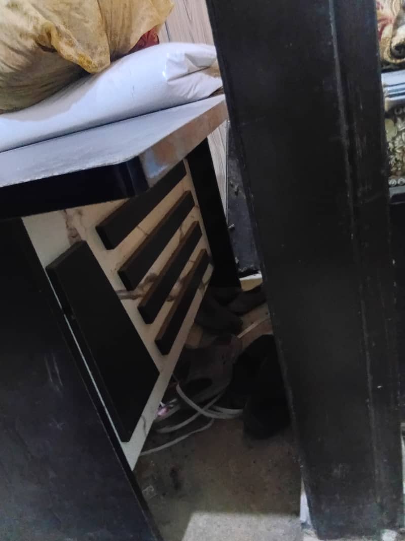 Office table 2