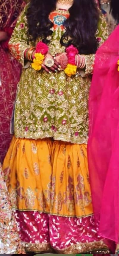mehndi outfit