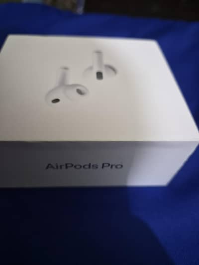Apple AirPods pro 3  - Original Excellent Condition