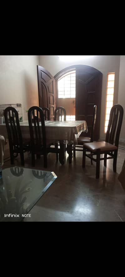 Dinning table