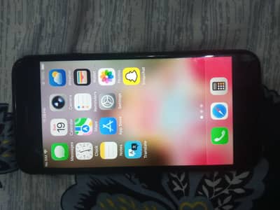 Apple iPhone SE