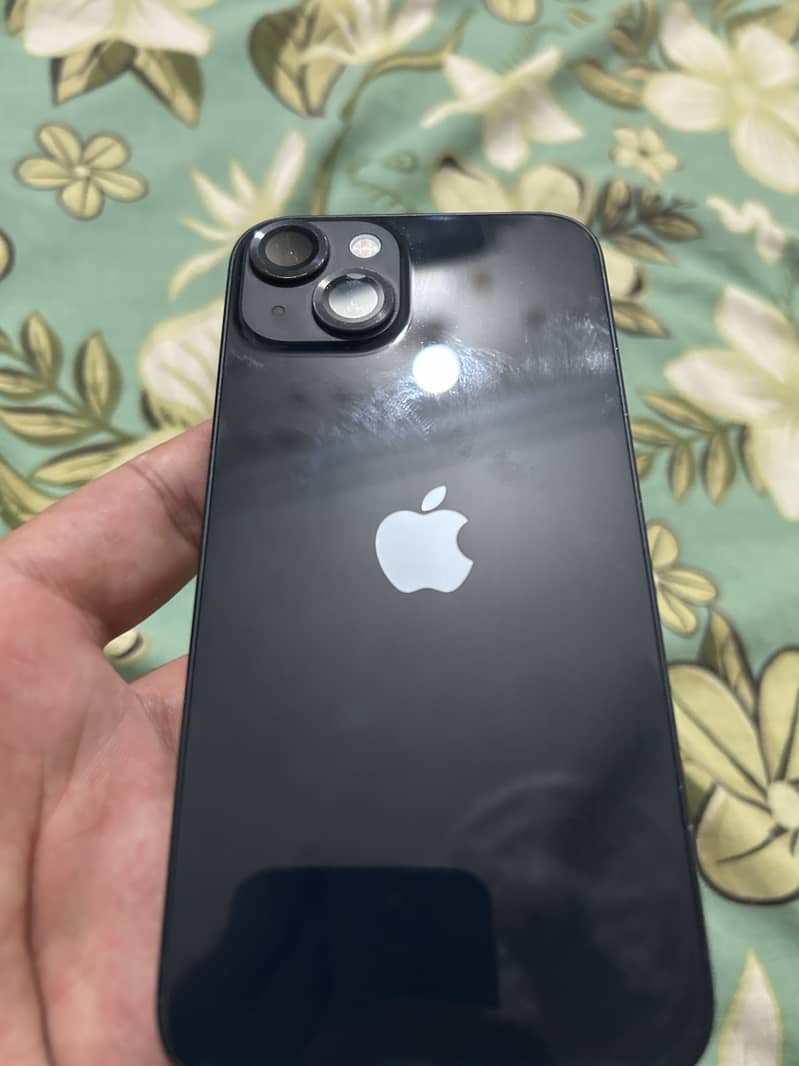 Apple iPhone 13 1