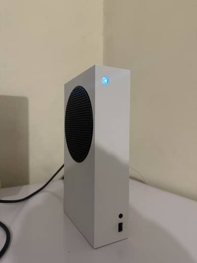Xbox series s 512 gb 10/10 condition